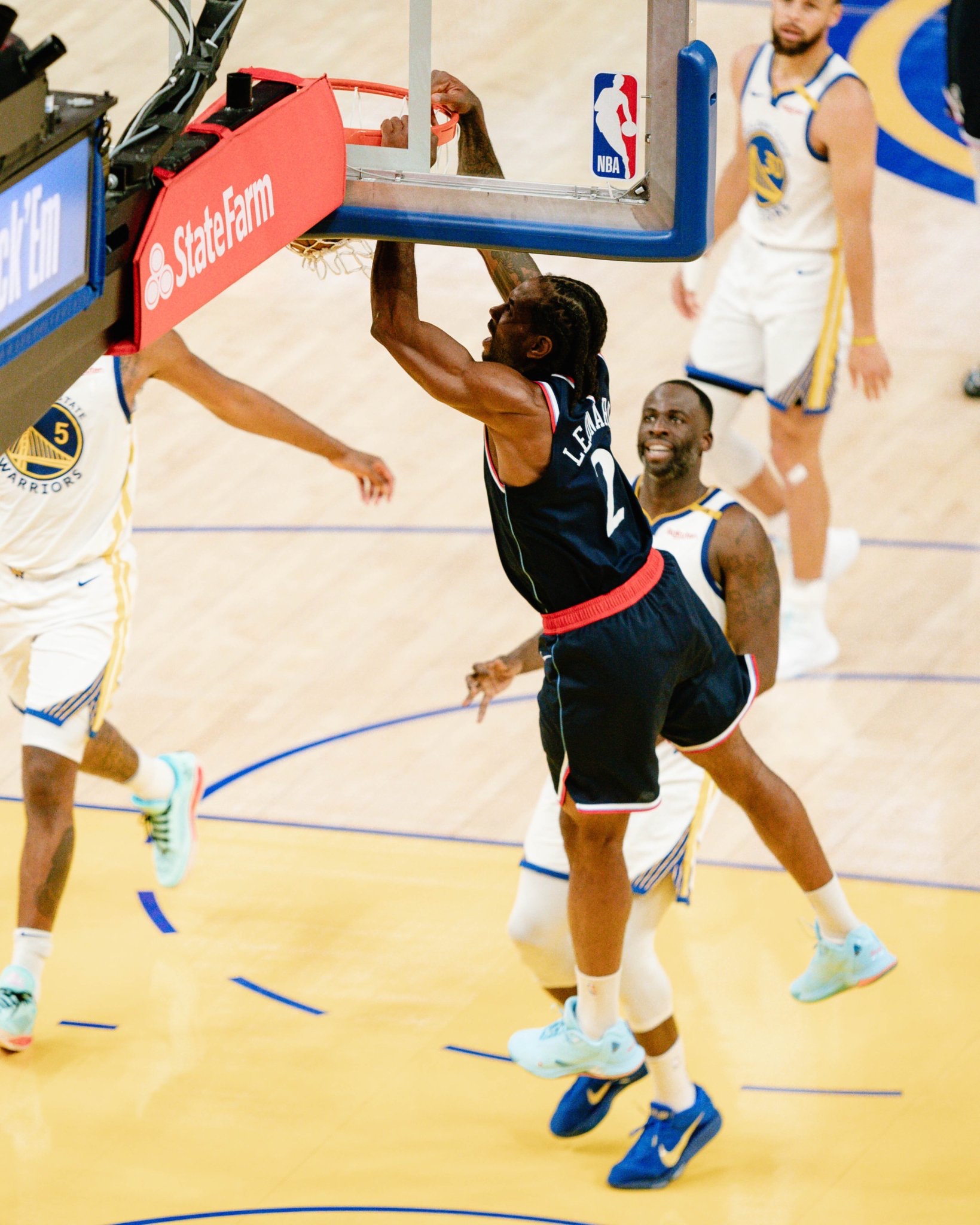 NBA季后赛重磅对决拉开帷幕，球队备战()